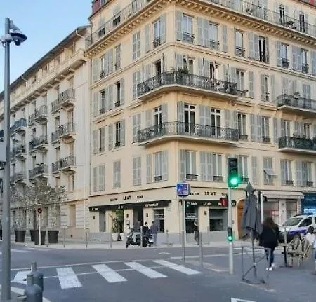 Frühstückspension Plein Centre Magnifique Double Climatisee Nizza